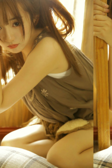 爱矢峰子